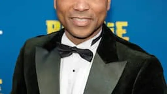 Humberto Tan straalt geluk uit: liefdesleven gaat “heel goed”