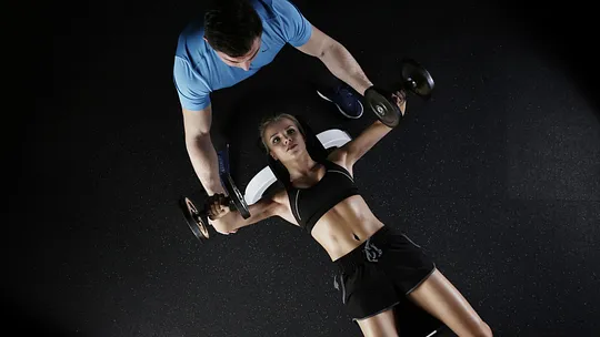 Waarom cardio out is: de kracht van strength training
